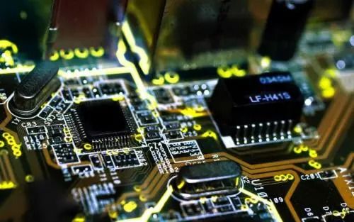 嵌入式系统 定义、组成与开发特性解析